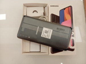 SAMSUNG GALAXY A20S 32/3GB!! GARANCIJA 12 MJ!! — fotografija 1