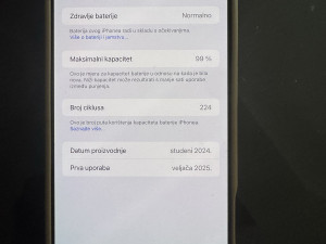 Iphone 16 Pro Max — fotografija 1