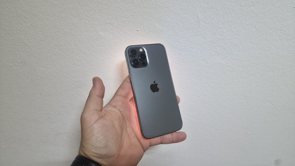Iphone 12 pro Max 100% baterija GARANCIJA — fotografija 1