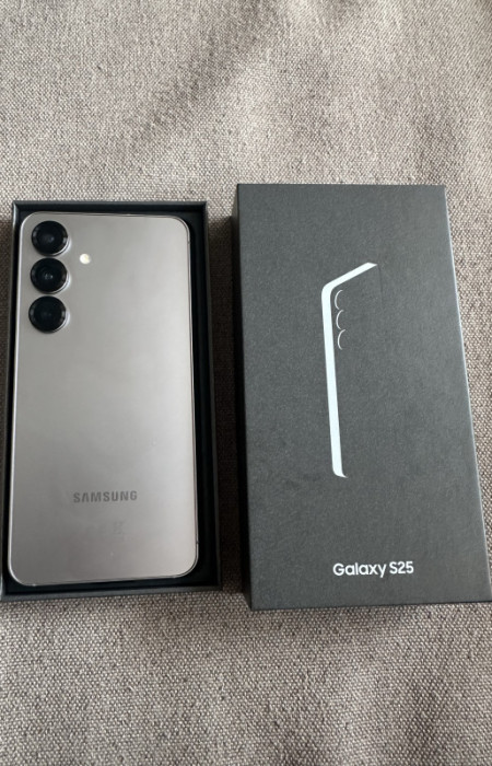 Samsung s25 256gb tek aktiviran, GARANCIJA, full pakovanje — fotografija 1