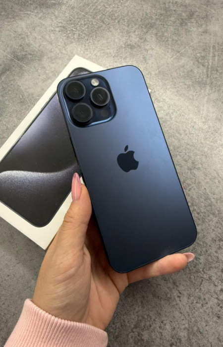 Iphone 15 pro max — fotografija 1