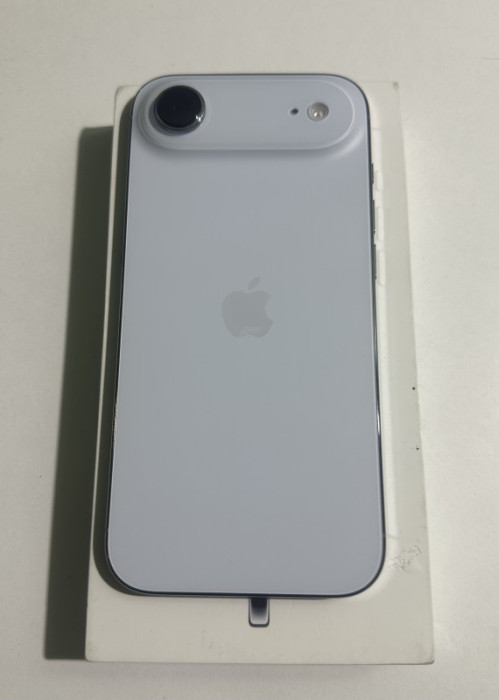 Iphone 17 air 256 gb novo 10/10 100% baterija — fotografija 1