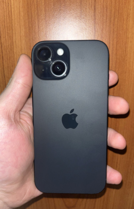 iPhone 15 128GB 100%Baterija — fotografija 1