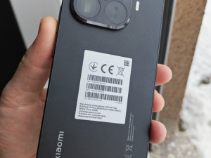 Xiaomi 15T Pro 12/256 4 ciklusa punjenja — fotografija 1
