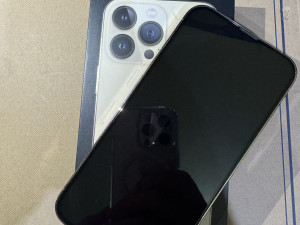 IPhone 13 pro GOLD — fotografija 1