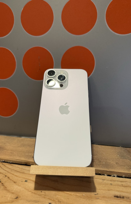 Iphone 16 pro max 256GB kao nov — fotografija 1