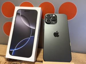 Iphone 16 pro max 256GB kao nov — fotografija 1