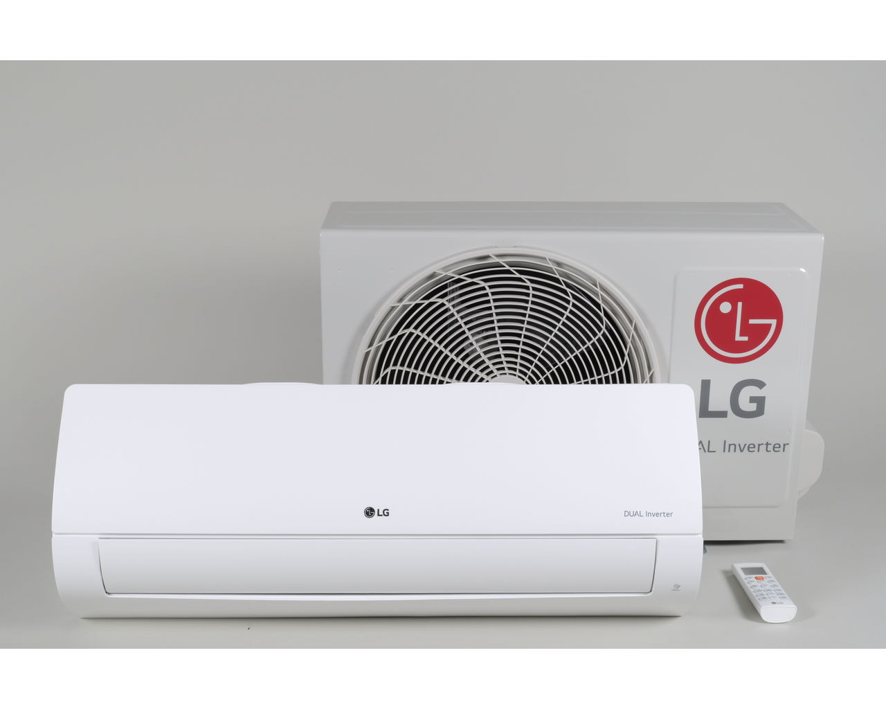 LG klima uređaj S12ET sa wi fi — fotografija 1