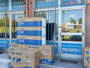 GREE Cosmo Regular -25c WiFi 18ka 18 Klima Inverter Lomo — fotografija 1
