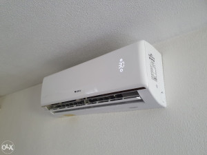Gree klima uredjaji inverter economical 3.5kw — fotografija 1