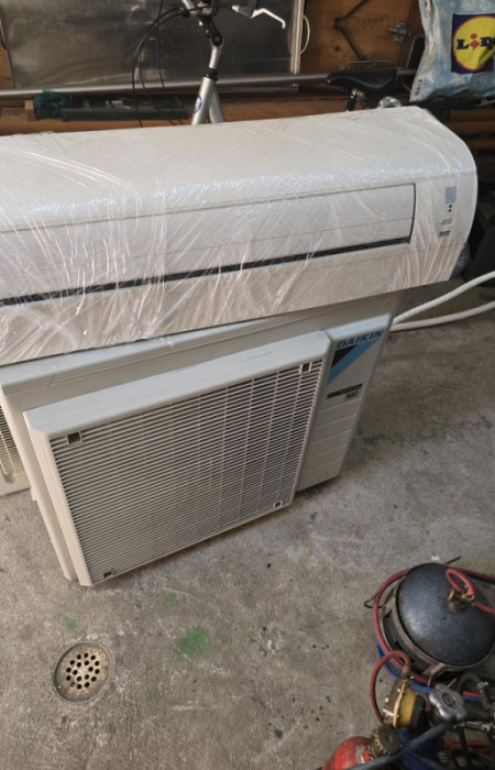 Klima Daikin 18 SENSIRA FTXF50D polovna ispravna Banja Luka — fotografija 1
