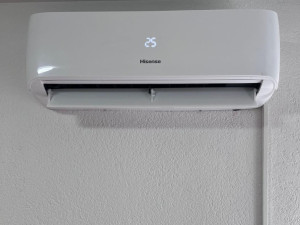 HISENSE CF35 CIJENA SA UGRADNJOM 850KM BL — fotografija 1