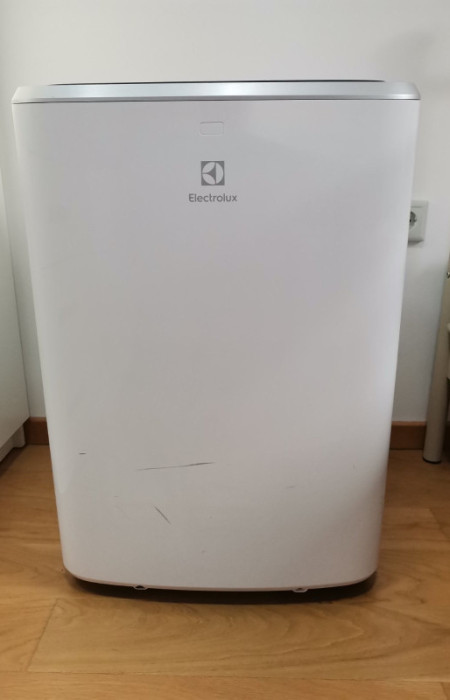 Klima electrolux prenosna — fotografija 1