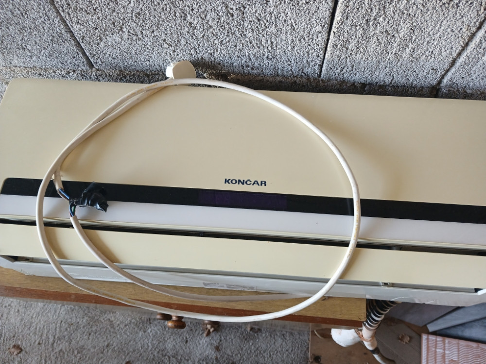 Klima polovna 3.5 kw ispravna — fotografija 1