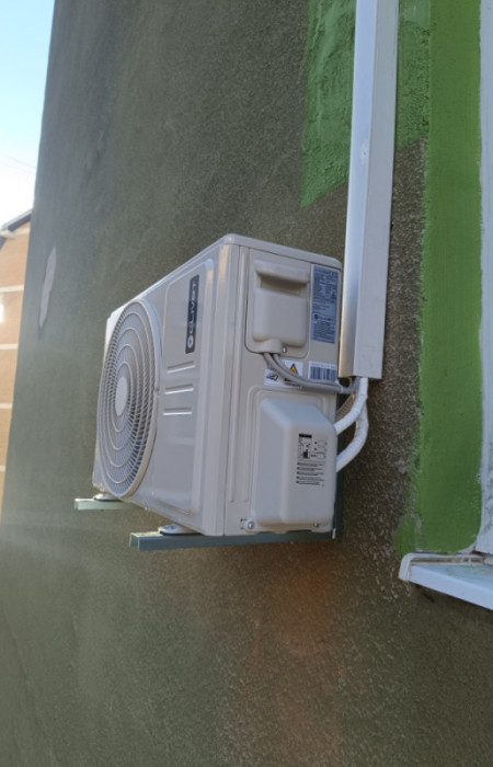 Klima klime Hisense Midea Clivet Gree Vivax LG Tesla Mitsubishi — fotografija 1