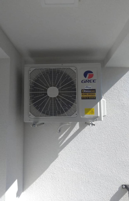GREE KLIMA -30 C GWH12UB U-CROWN Elektromont B.Luka — fotografija 1