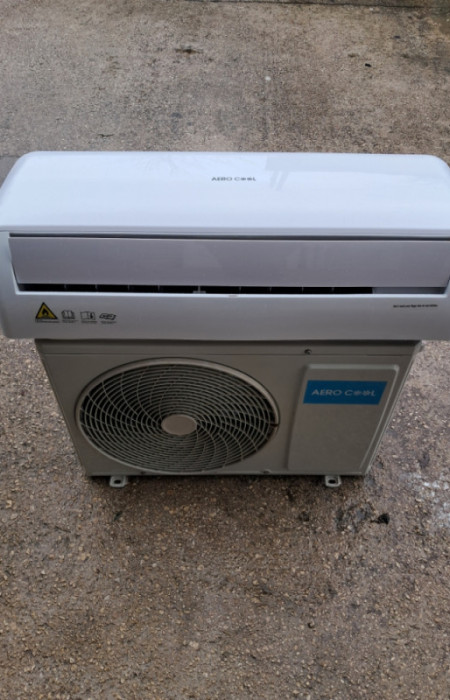 AEROCOOL KLIMA UREDJAJ 12KA SA MONTAŽOM — fotografija 1