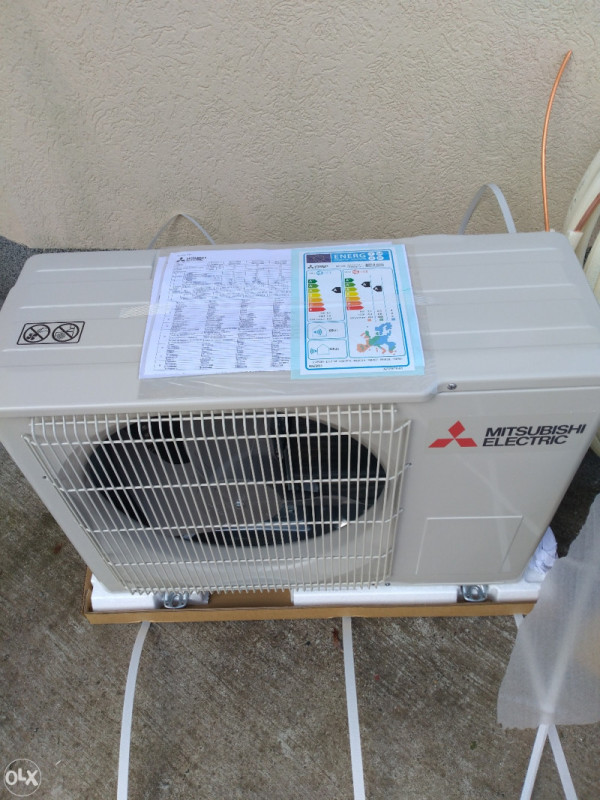 Mitsubishi inverter 12 serija HJ sa ugradnjom — fotografija 1