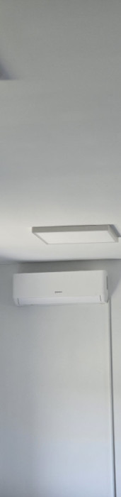 Frozzini 12000btu i 18000btu inverter klima uređaj — fotografija 1