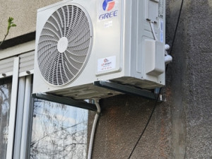GREE Airy 18000btu inverter klima uređaj — fotografija 1