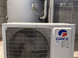 Klima Gree stropna inverter 18 ka GUD50T/A-T GUD50W/NhA-T — fotografija 1