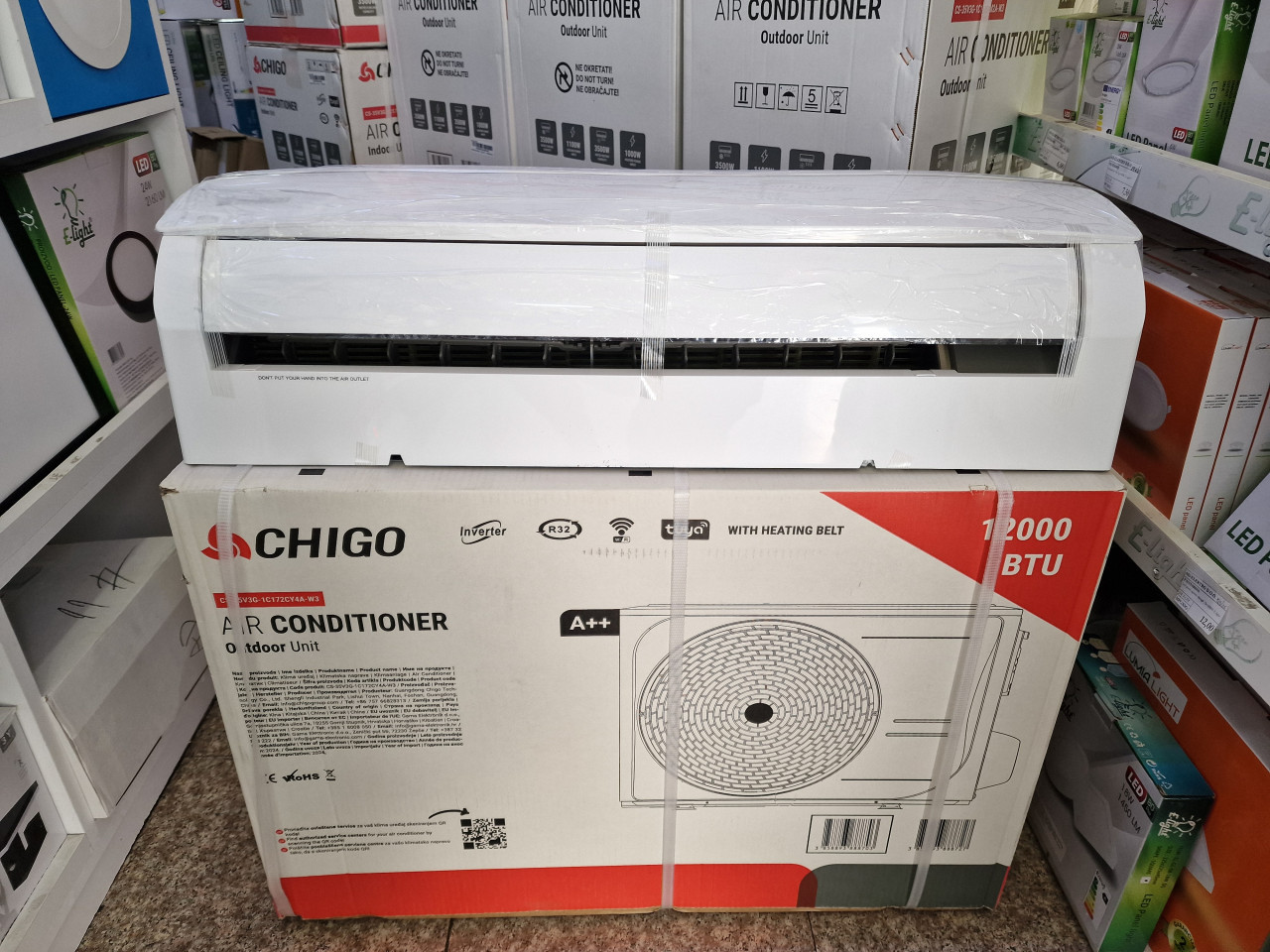 Klima Chigo 12  12000BTU 3.5kW  -25 +50 s grijačem WiFi  Inverter — fotografija 1