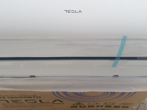 Klima Tesla12 inverter -20 wi fi sa Montazom — fotografija 1