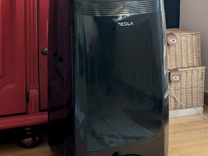Tesla pokretna klima 4u1 crna SJAJNA PRILIKA — fotografija 1