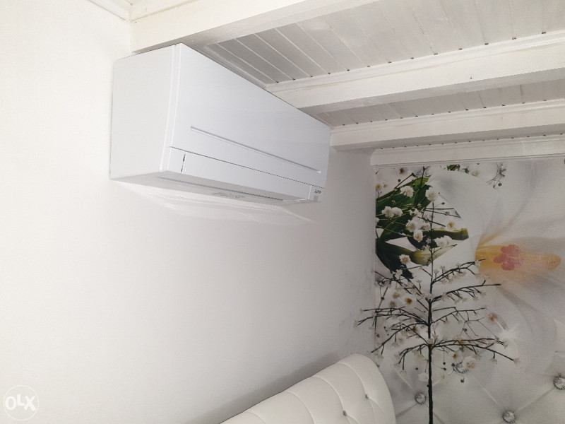Klima Mitsubishi Ap 25 inverter sa Montazom — fotografija 1