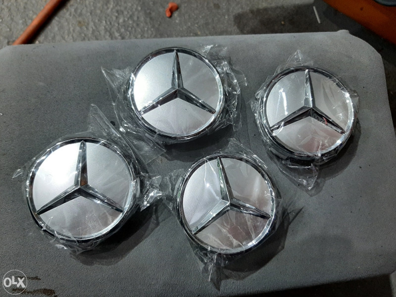 Mercedes čepovi za felge, 75 mm — fotografija 1
