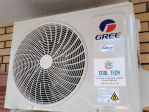 Gree Cosmo Economical inverter 12k sa montažom — fotografija 1