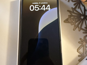 Iphone 16 Pro Max  GOLD — fotografija 1