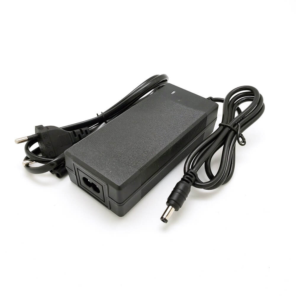 Punjač za Električni romobil, trotinete (29.4v=1.5A) — fotografija 1