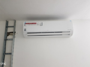 AKCIJA- Klima INVERTER LG 12 wi-fi novi model 2024 sa ugradnjom — fotografija 1