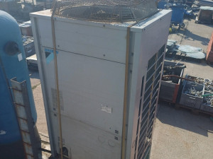 VANJSKA JEDINICA KLIME DAIKIN — fotografija 1