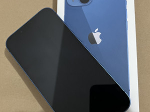 iPhone 13 128 GB — fotografija 1