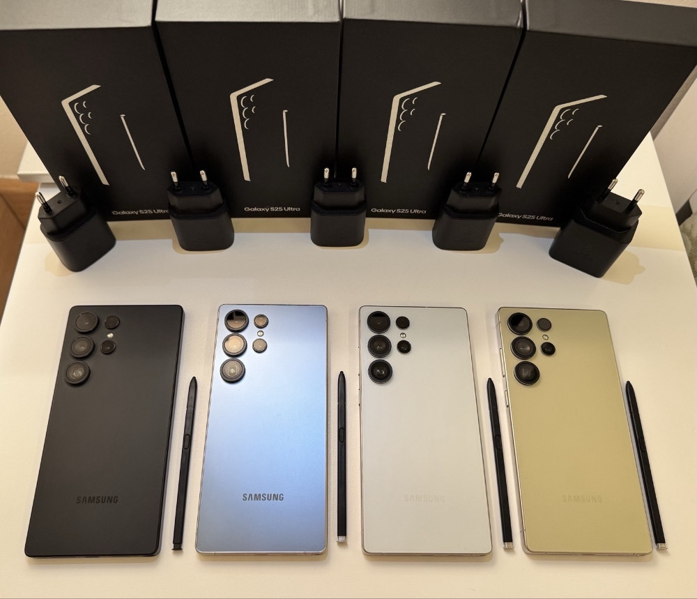 SAMSUNG GALAXY S25 ULTRA 8/256GB — fotografija 1