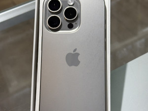 Apple Iphone 15 Pro 128GB Natural Titanium — fotografija 1