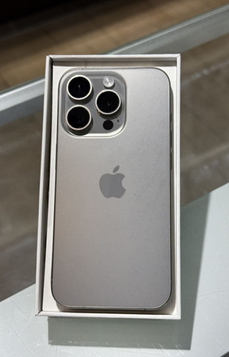 Apple Iphone 15 Pro 128GB Natural Titanium — fotografija 1