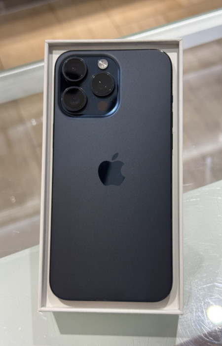 Apple Iphone 15 Pro Max 512GB Blue Haman Novo — fotografija 1