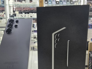 SAMSUNG GALAXY S25 ULTRA 12/256GB, EXTRA STANJE!!! — fotografija 1