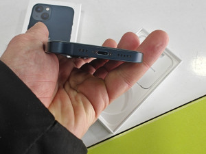 iPhone 13 128GB 86% — fotografija 1