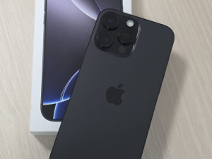 IPHONE 16 PRO MAX 256GB BH 96% kao Novo Garancija Radnje — fotografija 1