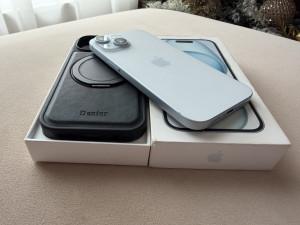 IPHONE 15 128 GB BLUE FABRICKO STANJE KAO NOV — fotografija 1