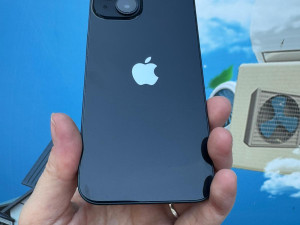 iPhone 14  128 GB zdravlje baterije 83% — fotografija 1